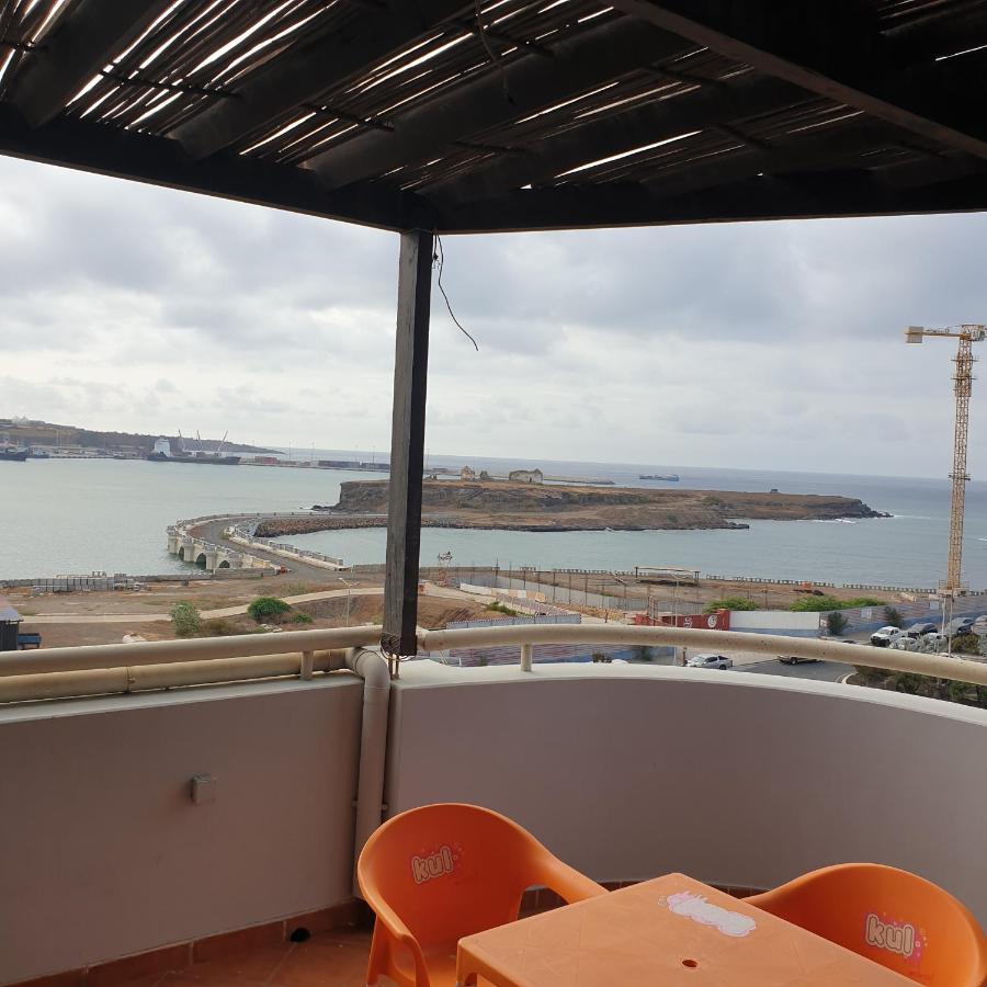 Secularis Capital 2 Apartment Praia Bagian luar foto